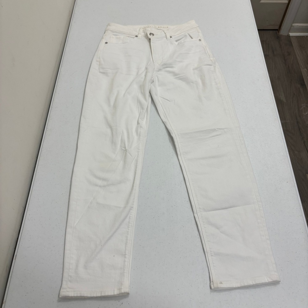 American Eagle White Stretch Straight Leg Jeans Size 6 Regular 7460